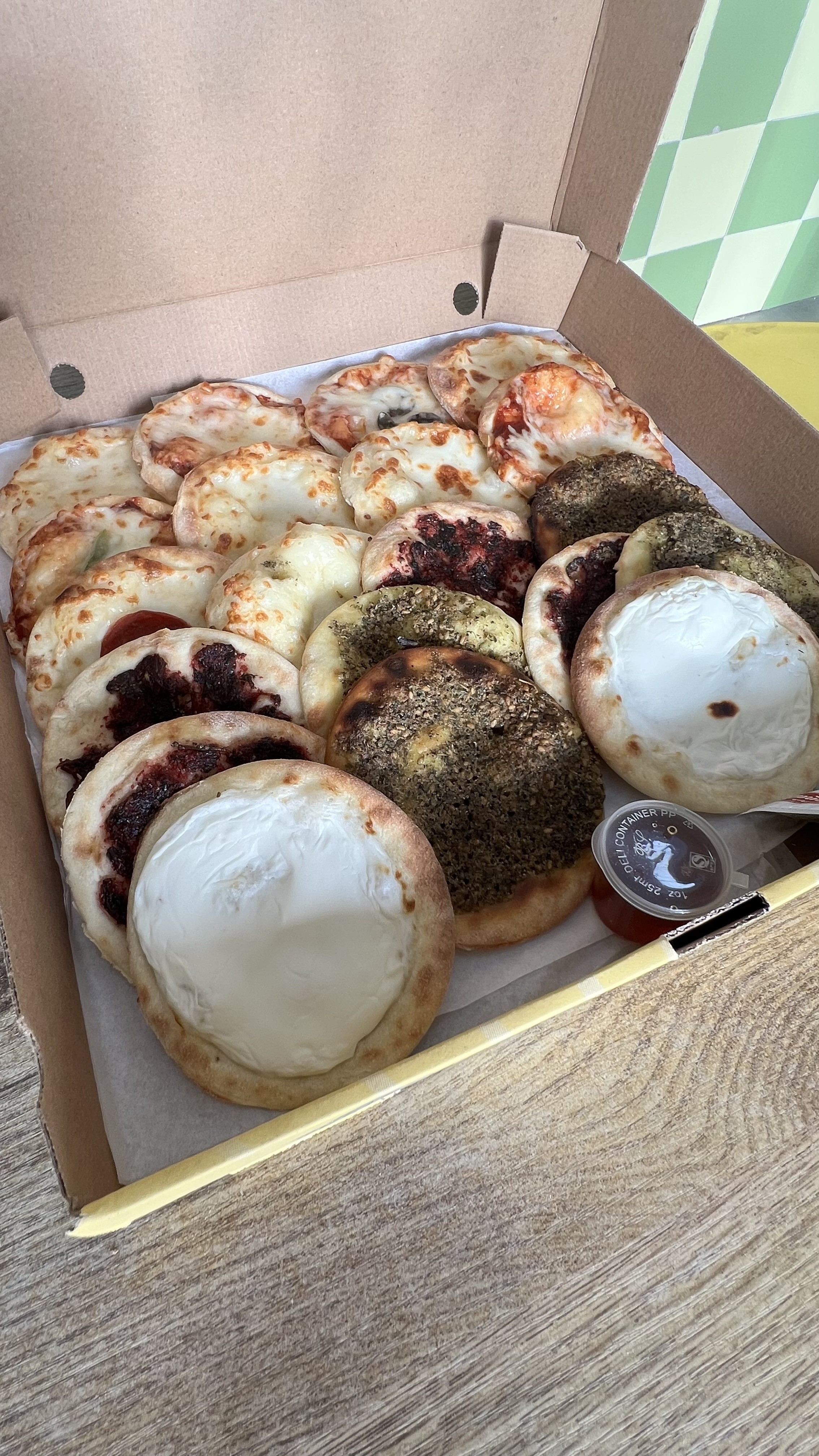 زينة المنؤشة