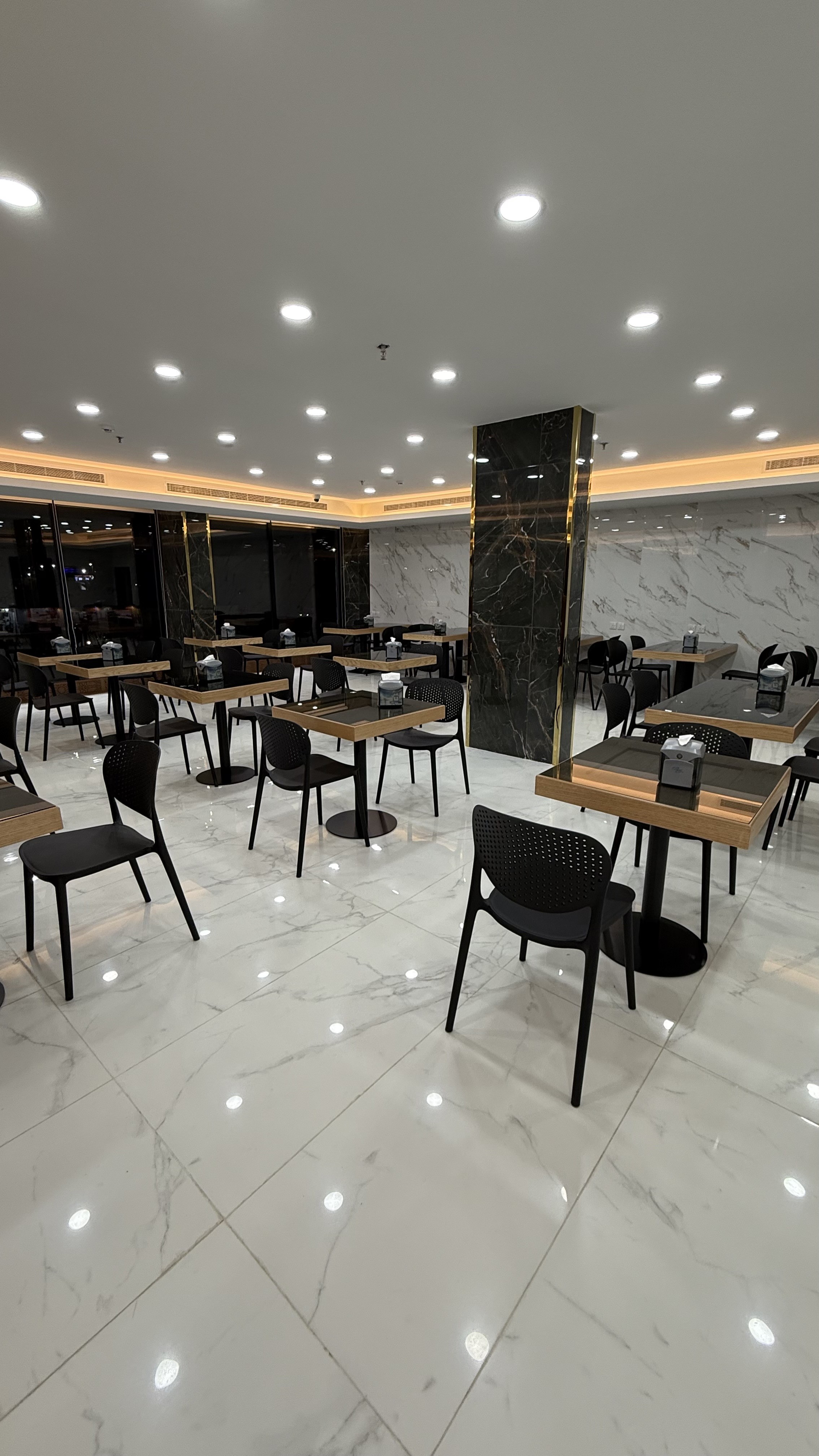 مطاعم البخاري