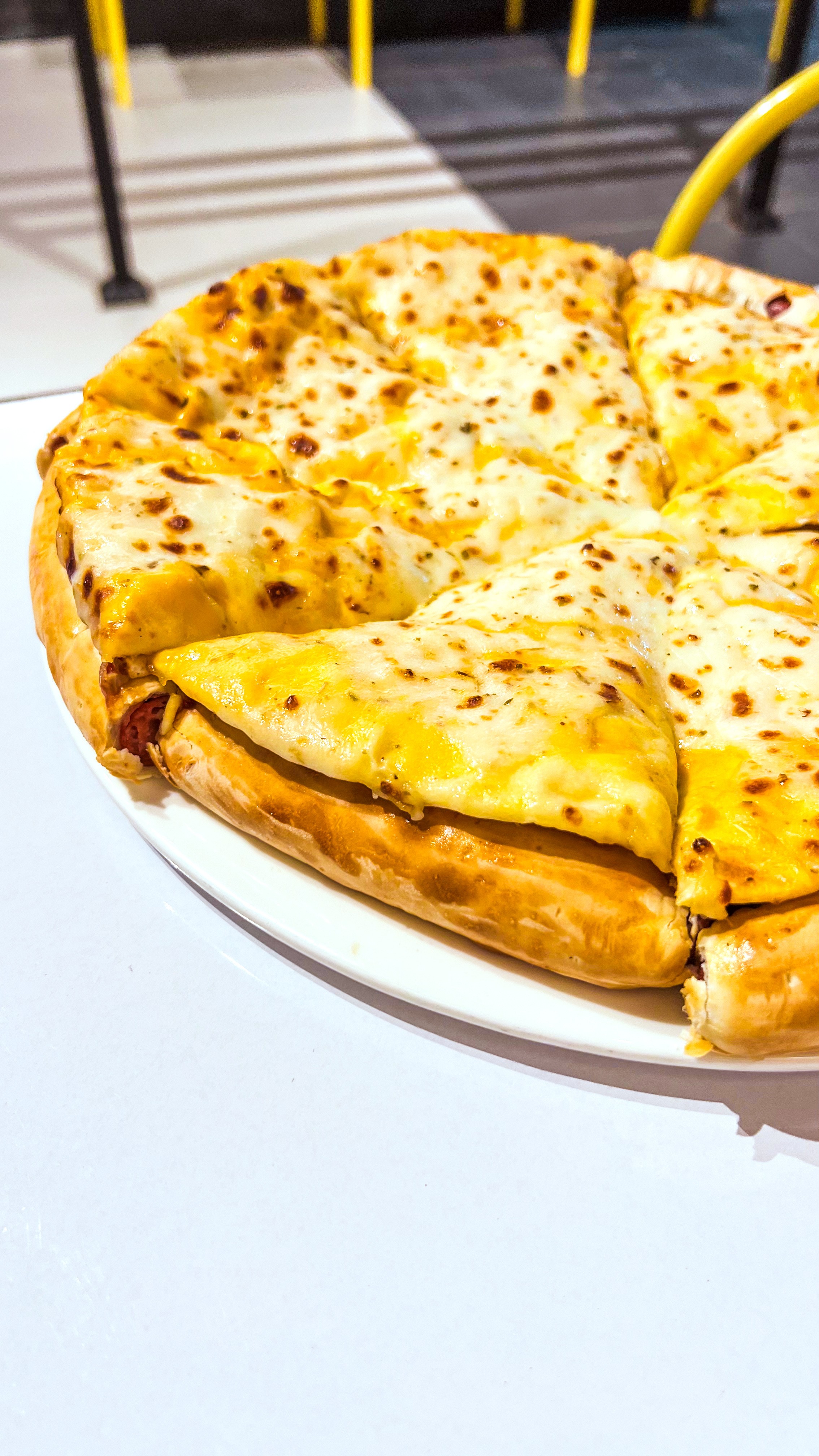 ديبونيرز بيتزا