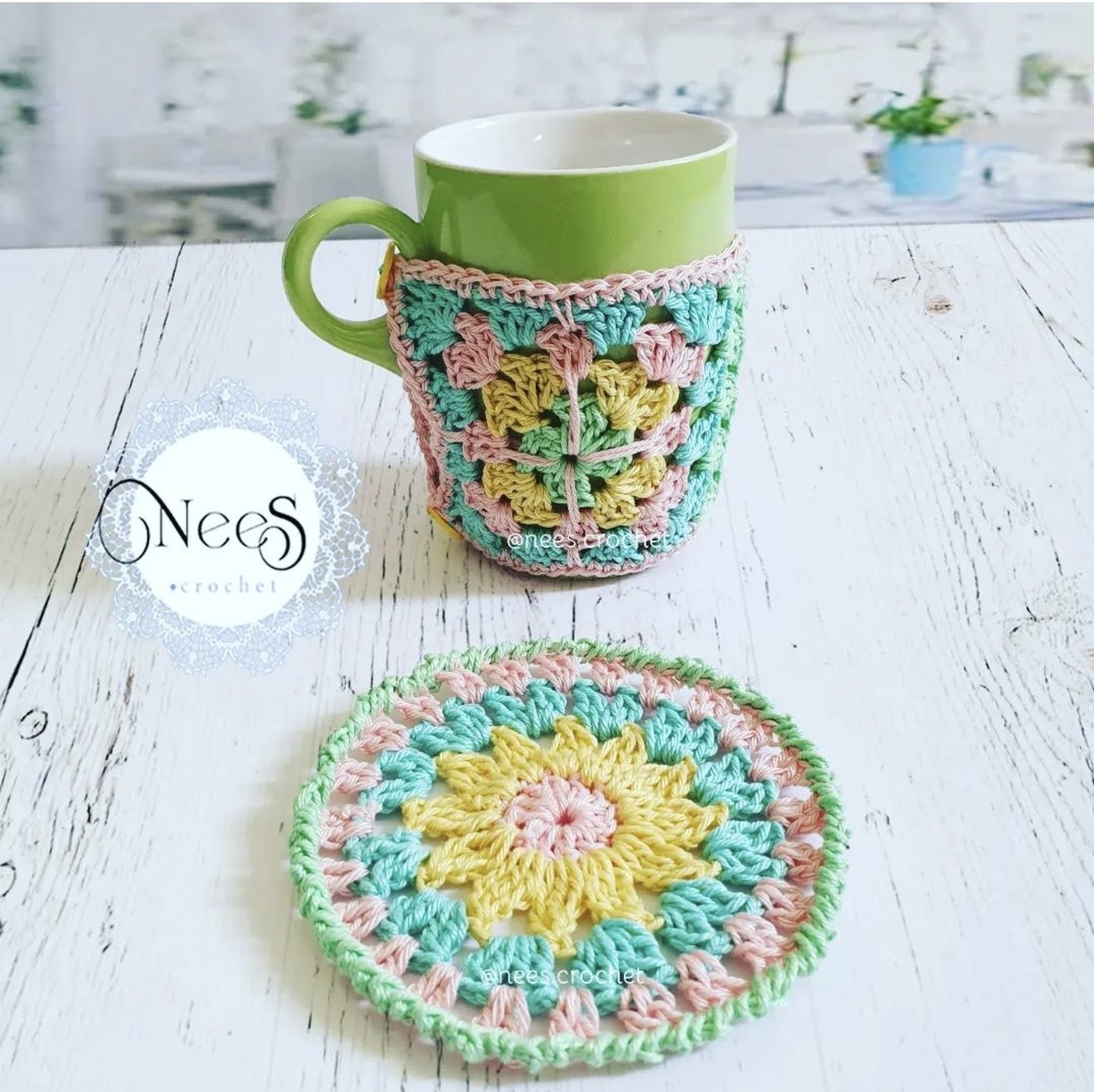 nees.crochet