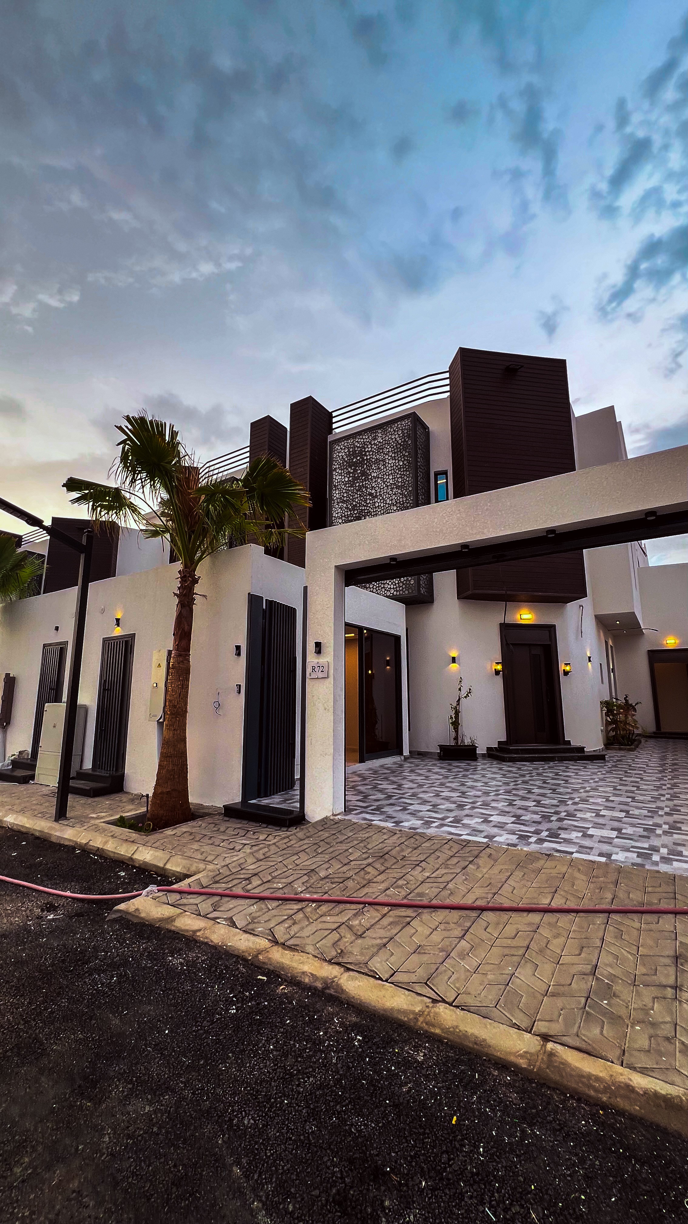مشروع روافد العقارية